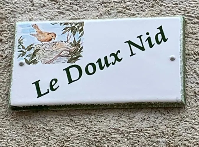 Le Doux Nid La Romantique Penzion Saint-Aulaye-Puymangou